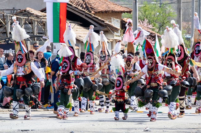 Село Турия - маскарадни игри