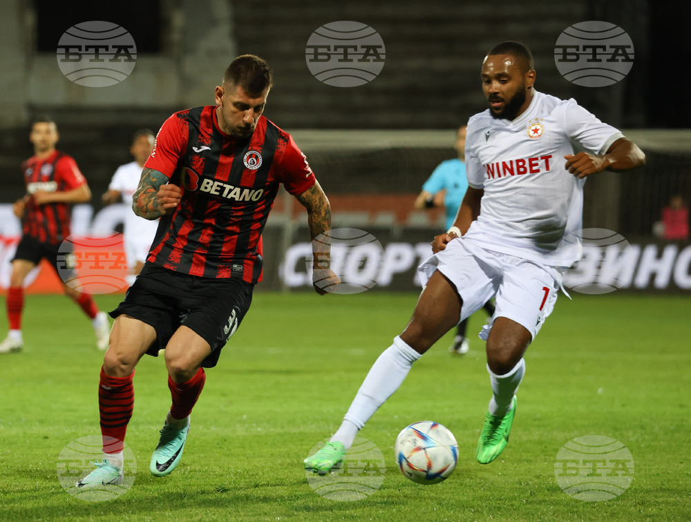 Локомотив (София) и ЦСКА направиха реми в мач от Първа лига