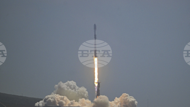 Спътник за наблюдение на нивото на Световния океан беше изстрелян от „Спейс Екс“