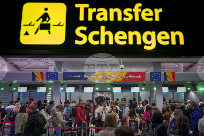 Шенген обсъдиха по телефона румънският премиер Марчел Чолаку и австрийският канцлер Карл Нехамер