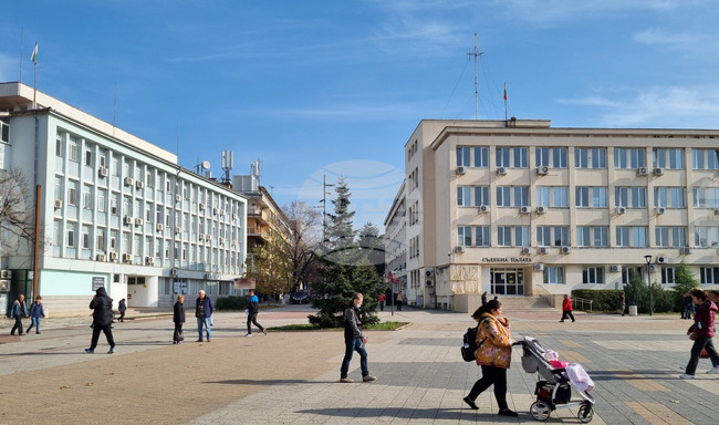  Мъж от Търговище ще бъде девет месеца в затвора за хулигански действия и съпротива на полицаи