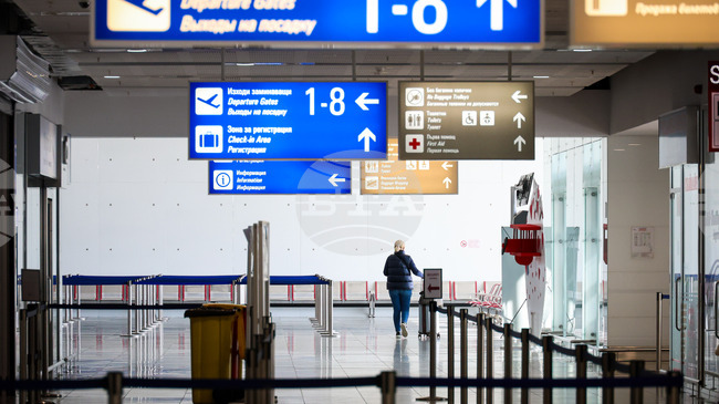 Пътуванията на българите в чужбина през ноември се увеличават с 5,8 на сто на годишна база, а посещенията на чужденци у нас - с 2,9 на сто, съобщи НСИ