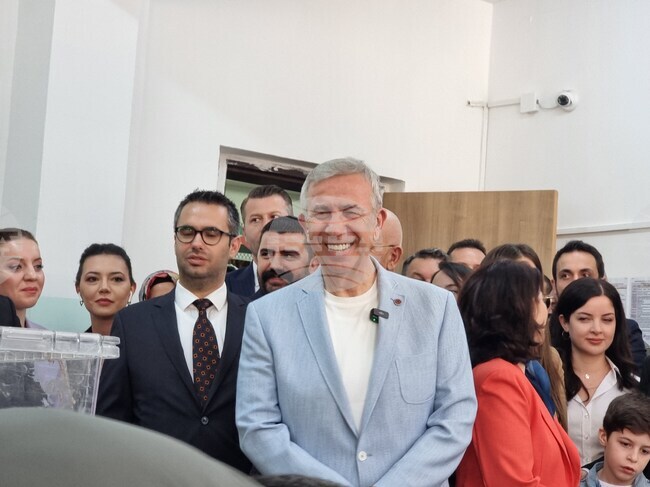 Ankara Mayor Resigns from Republican People’s Party, to Continue as Independent