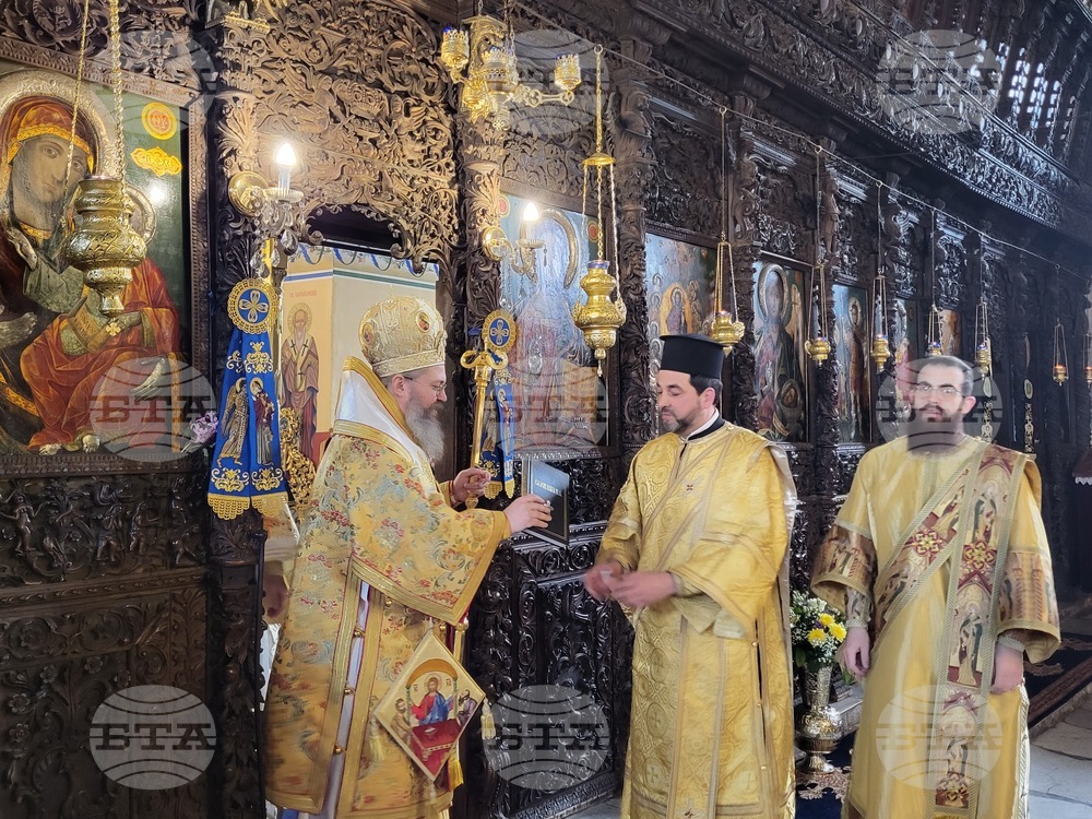 Самоков - Митрополитска църква - свещеник - ръкополагане