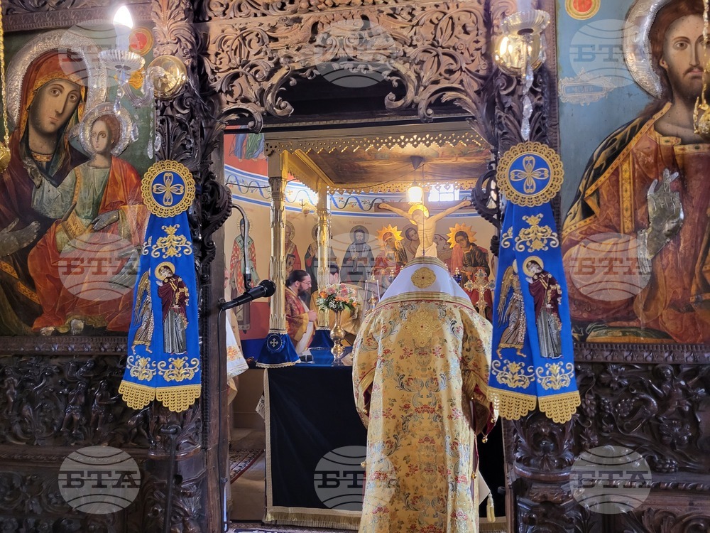 Самоков - Митрополитска църква - свещеник - ръкополагане