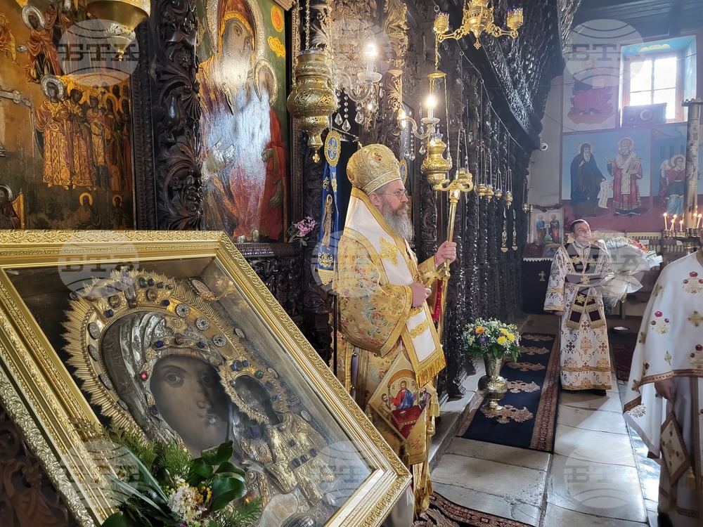 Самоков - Митрополитска църква - свещеник - ръкополагане