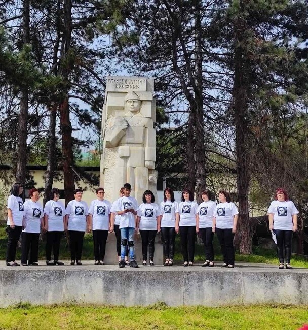 В Караманово почетоха паметта на героя граничар Асен Илиев