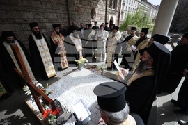 Заупокойна молитва - патриарх Неофит