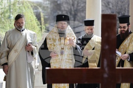 Заупокойна молитва - патриарх Неофит