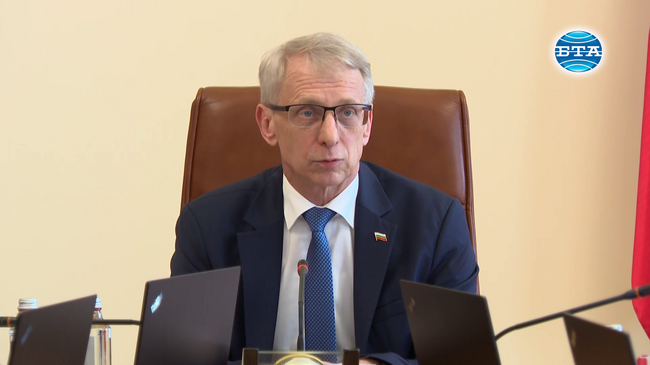 Ще одобрим 72 млн. лева за увеличаване на заплатите в няколко ведомства, в сряда ще разширим този кръг, заяви премиерът в оставка Денков