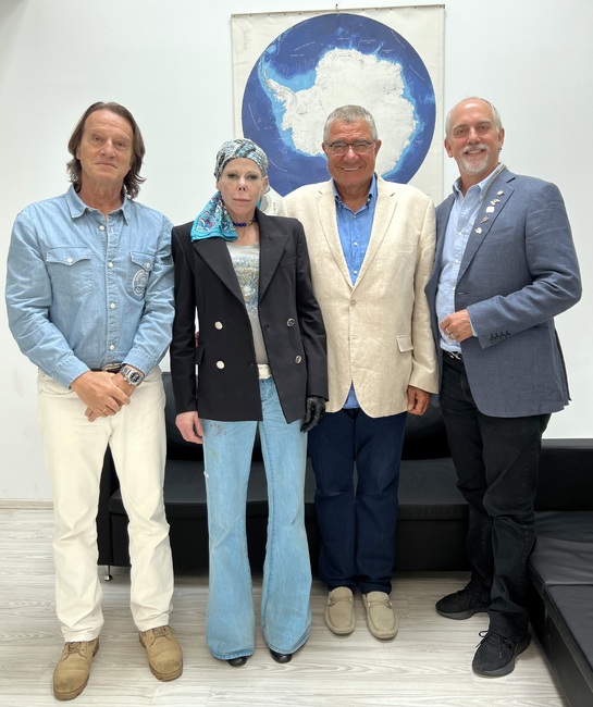 Национален център за полярни изследвания - среща