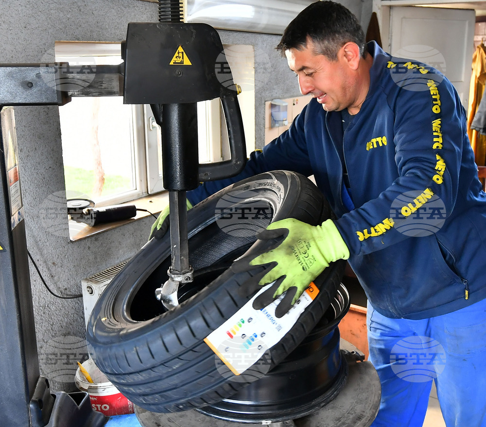 Село Голям Поровец - летни гуми - подмяна