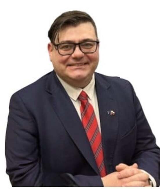 Ако има част от Конституцията, която не е добре измислена, то е за съдебната власт, смята политологът д-р Теодор Славев