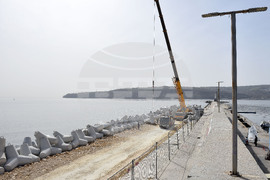 Варна - вълнолом - ремонт