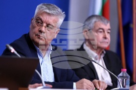 Национален пресклуб на БТА София - пресконференция - клуб „Сенатор“