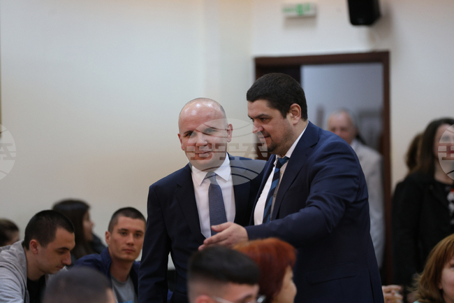  Благоевград - Илхан Кючук - среща със студенти