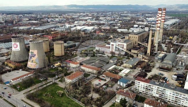 Констатирани са нарушения при две от проверяваните топлофикационни дружества - в София и Гълъбово, съобщиха за БТА от ДАМТН