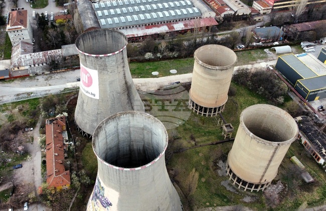 Поради авариен ремонт на топлопровод ще бъде затруднено движението в част от столичния квартал „Слатина“