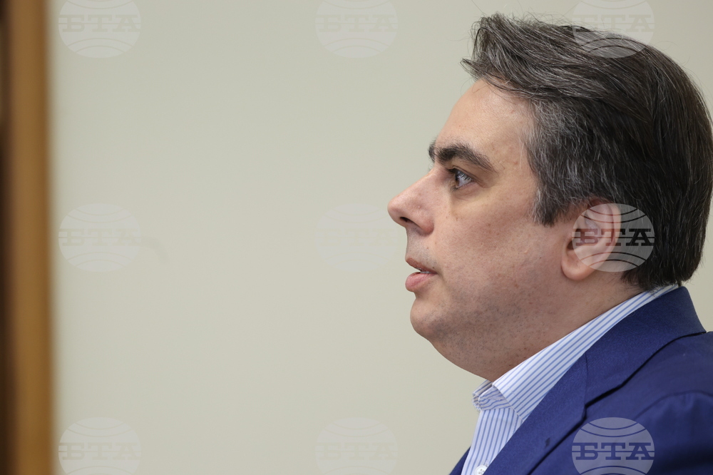 Асен Василев - брифинг