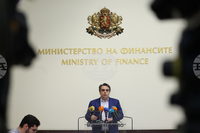 Асен Василев - брифинг 