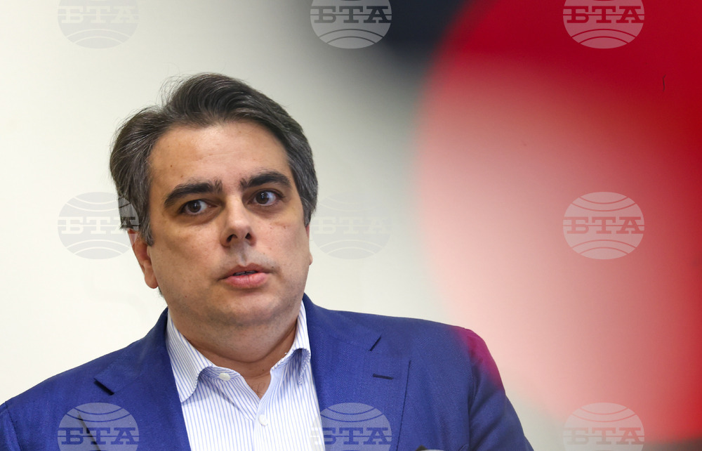 Асен Василев - брифинг