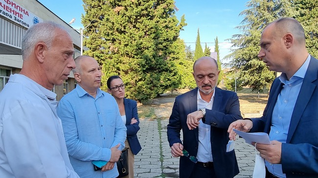 Две деца, пострадали при катастрофата на автомагистрала "Тракия", ще бъдат транспортирани в "Пирогов"
