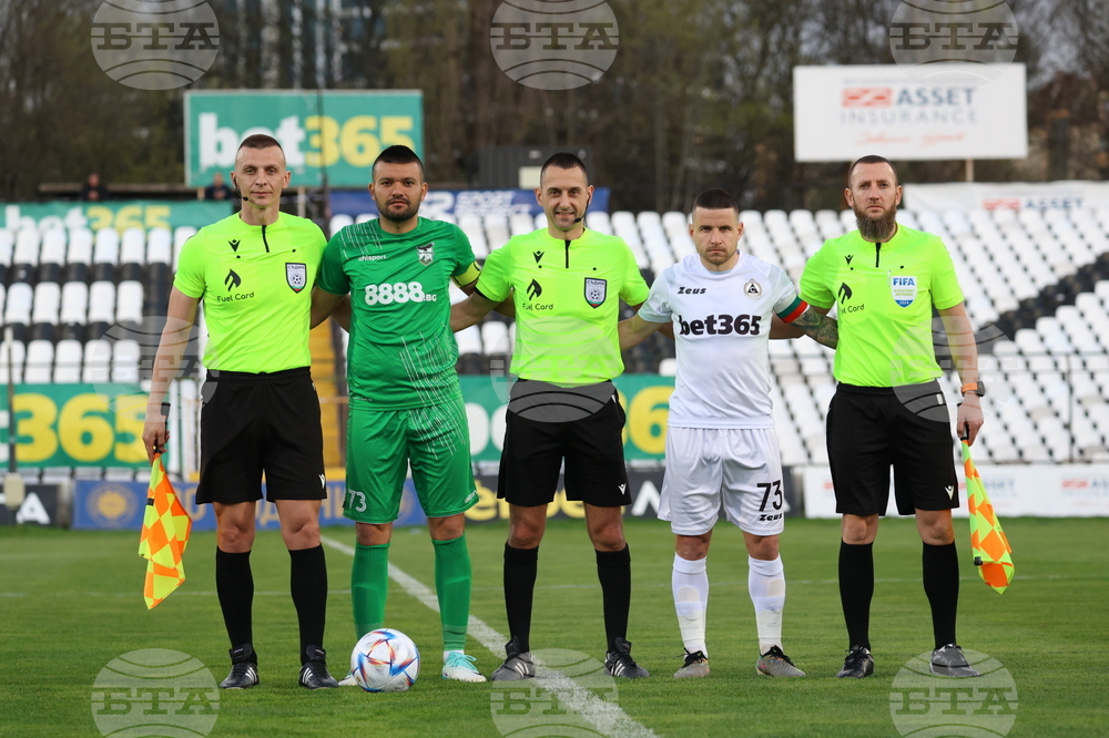 Футбол - Славия - Пирин