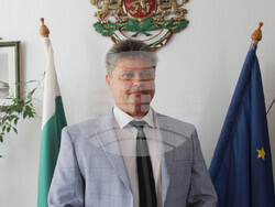 Областният управител Драгомир Златев представи днес своя заместник Найден Късов през екипа на Областна администрация