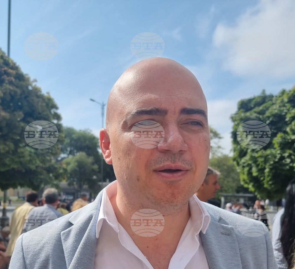 Стратегията за развитие на туризма трябва да бъде актуализирана, смята министър Илин Димитров