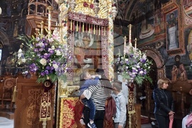 Троянски манастир - празник - икона