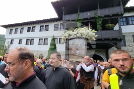 Троянски манастир - празник - икона