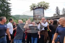 Троянски манастир - празник - икона