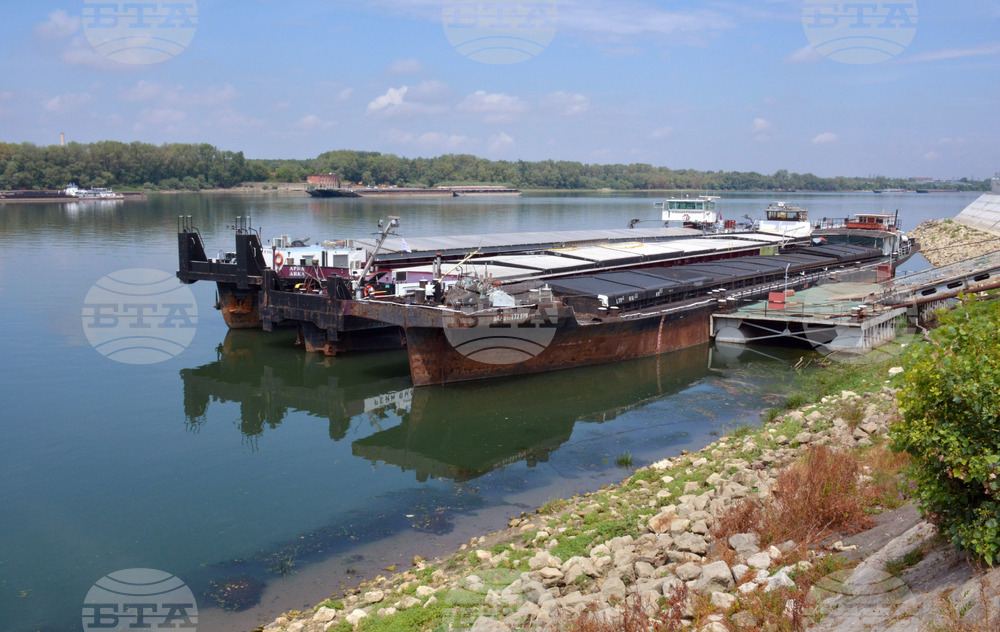 Русе - река Дунав - ниско ниво