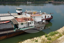 Русе - река Дунав - ниско ниво