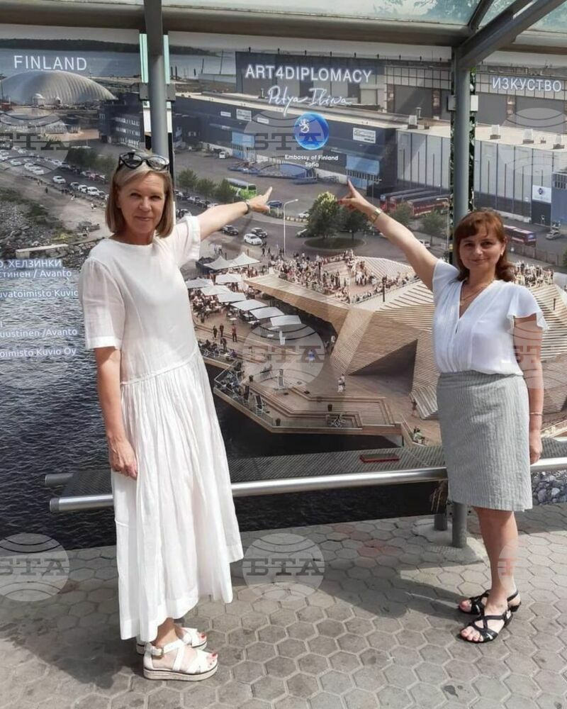 Проект вдъхновява за пътешествия по света, докато чакаме градския транспорт в София