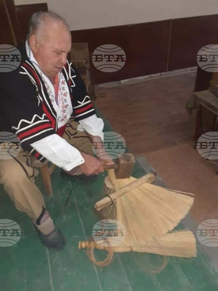 „Живи човешки съкровища – България" и през 2022 година