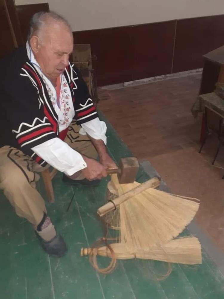 „Живи човешки съкровища – България" и през 2022 година