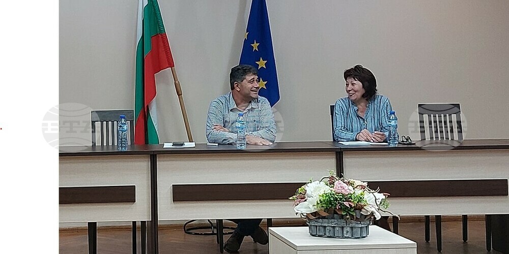 Областният управител на Силистра проведе първа работна среща с местната Районна избирателна комисия