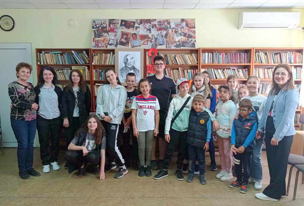 Община Ловеч: В Йоглав отпразнуваха Международния ден на детската книга