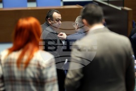 Парламент - заседание