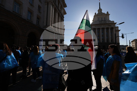 Синдикати - протест - възнаграждения