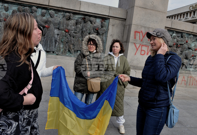 Бургас - украински граждани - паметник