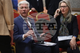 Конференция „20 години България в НАТО и НАТО в България " - пленарна сесия