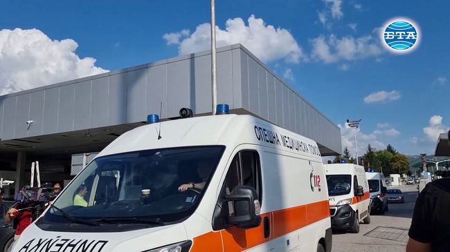 Седем от пострадалите при катастрофата на магистрала „Тракия“ деца бяха транспортирани до ГКПП "Калотина"