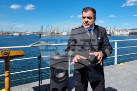 Варна - Научноизследователски кораб "Св. св. Кирил и Методии" (НИК 421) - посрещане