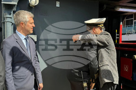 Варна - Научноизследователски кораб "Св. св. Кирил и Методии" (НИК 421) - завръщане