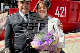 Варна - Научноизследователски кораб "Св. св. Кирил и Методии" (НИК 421) - завръщане