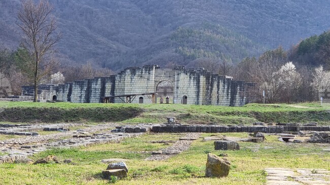 Austrian Citizen Critically Injured in Fall at Archaeological Reserve