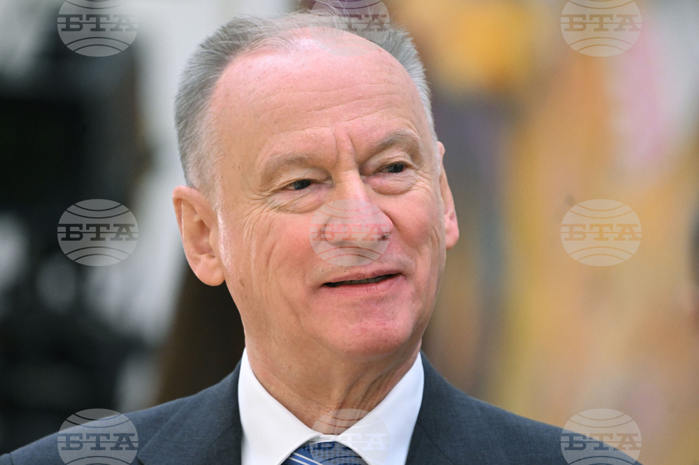 Съветник на Кремъл предупреди Запада, че Русия може да използва военноморския си флот, за да предотврати задържането на руски кораби