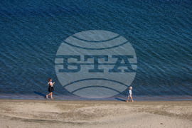 Бургас - слънчево време - ежедневие